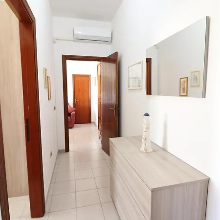 Casa Vacanze Rita 2 A 5 Posti Appartement