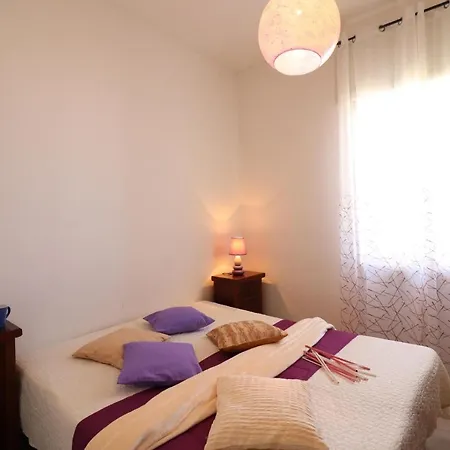 Casa Vacanze Rita 2 A 5 Posti Appartement *